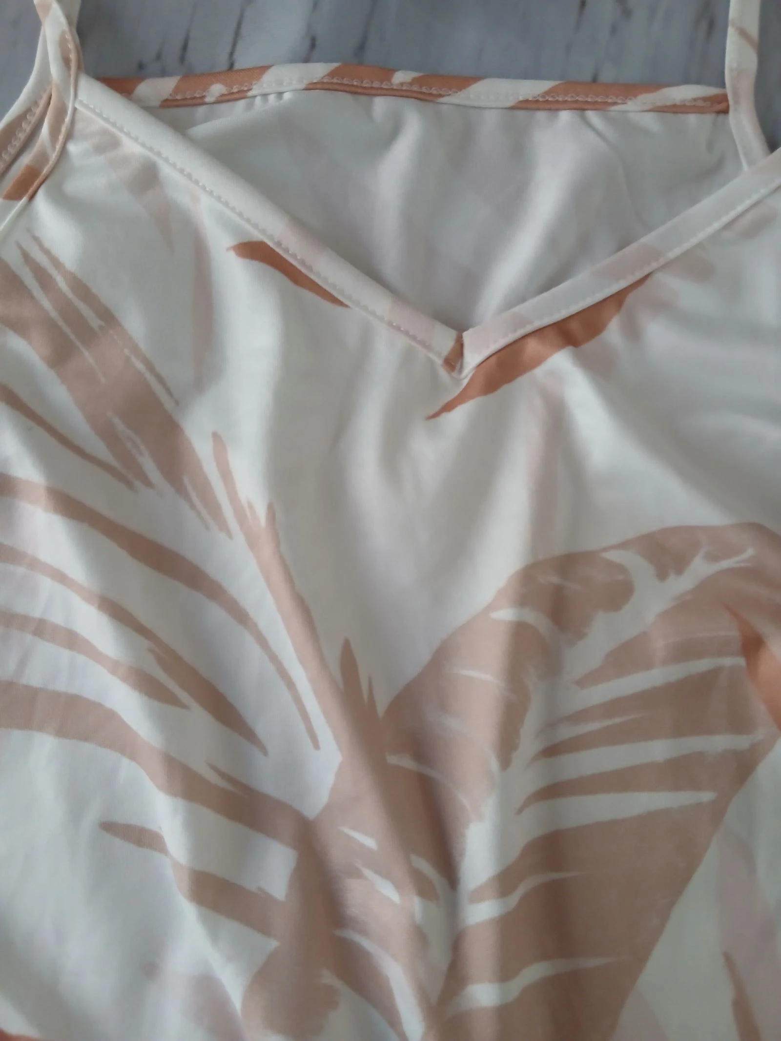 Vestido largo de verano fluido con motivo de follaje Talla – photo 6